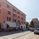 Rent 1 bedroom apartment of 50 m² in milan