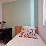 Rent a room in Madrid