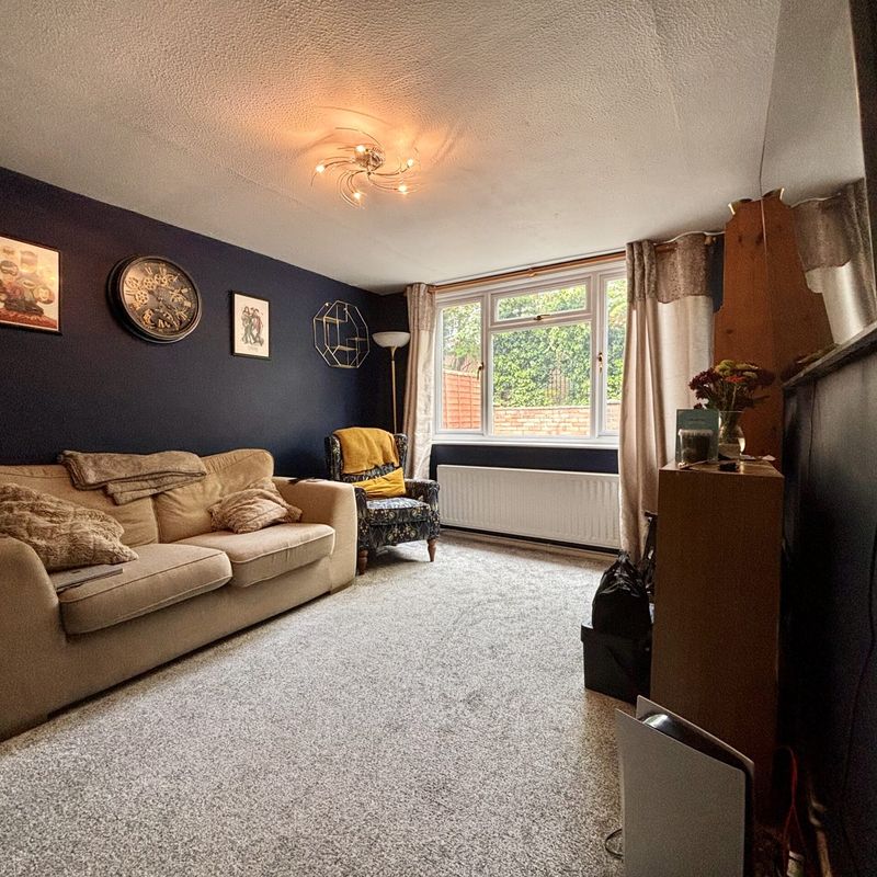 3 BEDROOM House at 56 Normanton Road,Basingstoke,RG21,5QP, England Oakridge