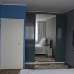 Rent 2 bedroom apartment of 70 m² in Berlin