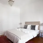 Rent 5 bedroom apartment in Lisbon