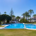 Rent 2 bedroom apartment of 127 m² in Nueva Andalucía