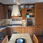 Rent 2 bedroom apartment of 90 m² in Roma