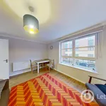 Rent 2 bedroom house in Edinburgh