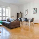 Rent 4 bedroom apartment of 50 m² in Milano