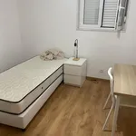 Rent 4 bedroom apartment in Lisbon