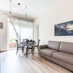 Rent a room of 80 m² in Roma