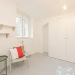 Rent 3 bedroom apartment in Prague