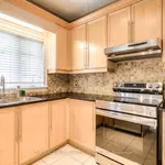 Rent 3 bedroom apartment in Vaughan (East Woodbridge)