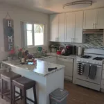 Rent 2 bedroom apartment in Oceanside