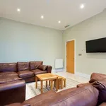 Rent 8 bedroom house in Leeds