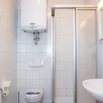 Rent 1 bedroom apartment of 40 m² in Magdeburg