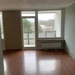 Miete 3 Schlafzimmer wohnung von 84 m² in Düsseldorf