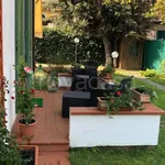 Villa Bifamiliare in in affitto da privato a Pietrasanta via Umberto Maddalena, 91, giardino privato, posto auto, da privato - TrovaCasa