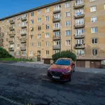 Pronajměte si 2 ložnic/e byt o rozloze 56 m² v Praha 4 - Záběhlice