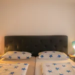 Miete 3 Schlafzimmer wohnung von 50 m² in Düsseldorf