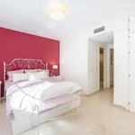 Alquilo 2 dormitorio apartamento de 100 m² en Marbella