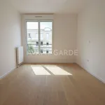 Rent 1 bedroom apartment of 45 m² in Suresnes