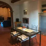 Rent 5 bedroom apartment of 105 m² in Arezzo