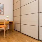 Rent 3 bedroom apartment in Milan