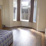 Studio to rent in Hitchin Road, Luton LU2