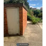 Rent 2 bedroom house in York