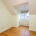 Rent 4 bedroom house in South East England