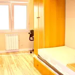 Alquilo 3 dormitorio apartamento de 69 m² en Gijón