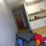 Rent 2 bedroom apartment in Johannesburg