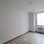 Appartement de 102 m² avec 5 chambre(s) en location à Saint-Palais