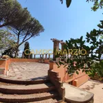 Rent 10 bedroom house of 600 m² in Rome