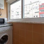 Rent 1 bedroom apartment of 50 m² in lisbon