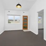 Rent 2 bedroom apartment in Windang