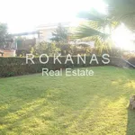 Rent 4 bedroom house of 290 m² in Πηγαδάκια