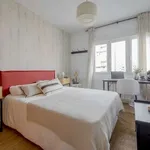 Rent a room of 125 m² in madrid