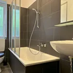 Rent 1 bedroom apartment of 646 m² in Dusseldorf