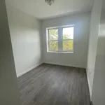 Rent 3 bedroom apartment of 715 m² in Staten Island