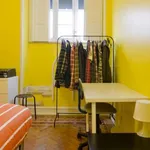 Rent a room in lisbon