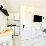 Appartement de 14 m² avec 1 chambre(s) en location à Choisy