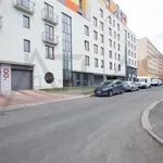 Pronajměte si 2 ložnic/e byt o rozloze 58 m² v Capital City of Prague