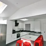 Rent 5 bedroom house in Leeds