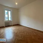 Rent 5 bedroom apartment of 232 m² in Milan