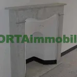 Affitto 8 camera appartamento di 216 m² in Savona