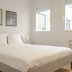 Rent 3 bedroom apartment of 115 m² in madrid