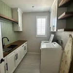 Rent 4 bedroom house in Ontario