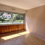 Appartement de 66 m² avec 3 chambre(s) en location à Aubenas