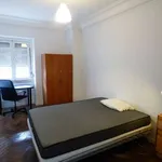 Rent a room in lisbon