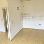 Miete 3 Schlafzimmer wohnung von 57 m² in Bitterfeld-Wolfen