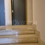 Rent 2 bedroom apartment of 84 m² in Roma