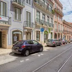 Rent 1 bedroom apartment of 46 m² in Lisbon